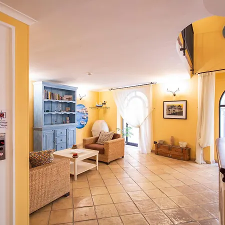 Bed & Breakfast Il Quartuccio Gaeta 3*
