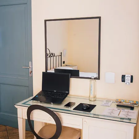 Il Quartuccio Gaeta Bed & Breakfast 3*
