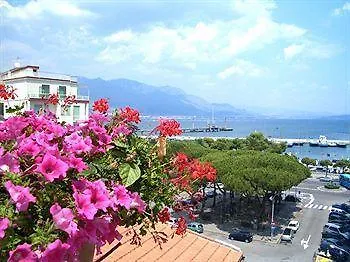 Bed & Breakfast Il Quartuccio Gaeta 3*