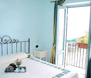 Bed & Breakfast Il Quartuccio Gaeta 3*