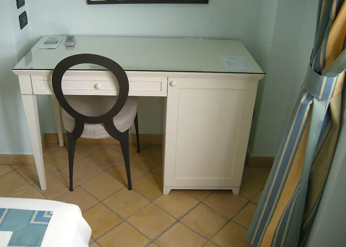 Quartuccio - Diffuso - 호텔 가에타